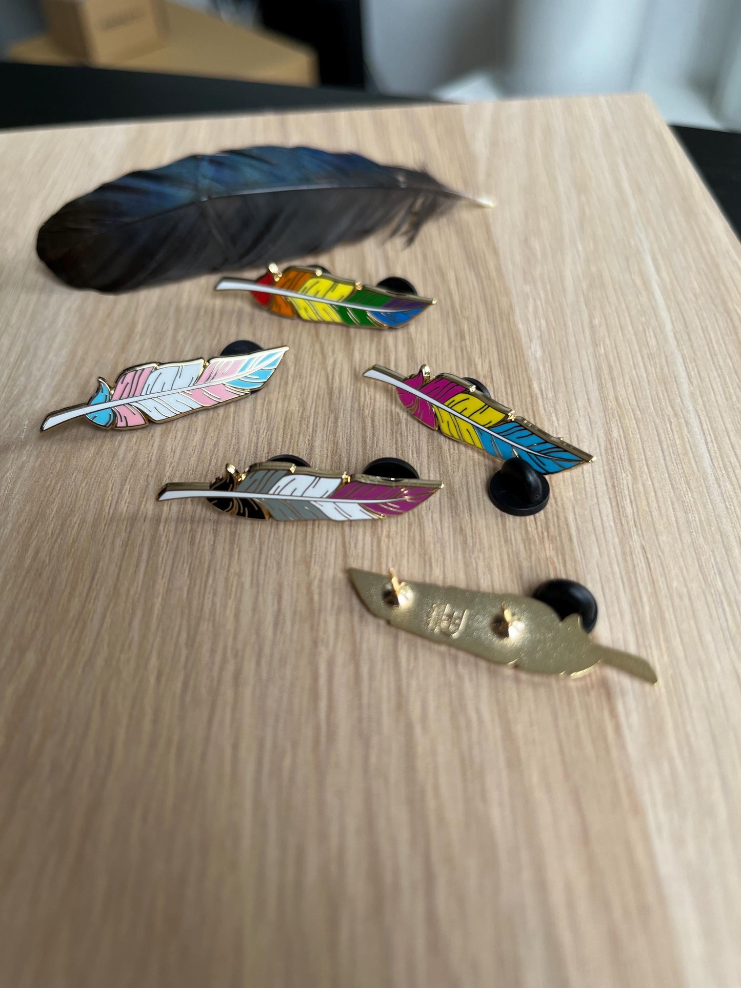 Lesbian Flag Feather pin