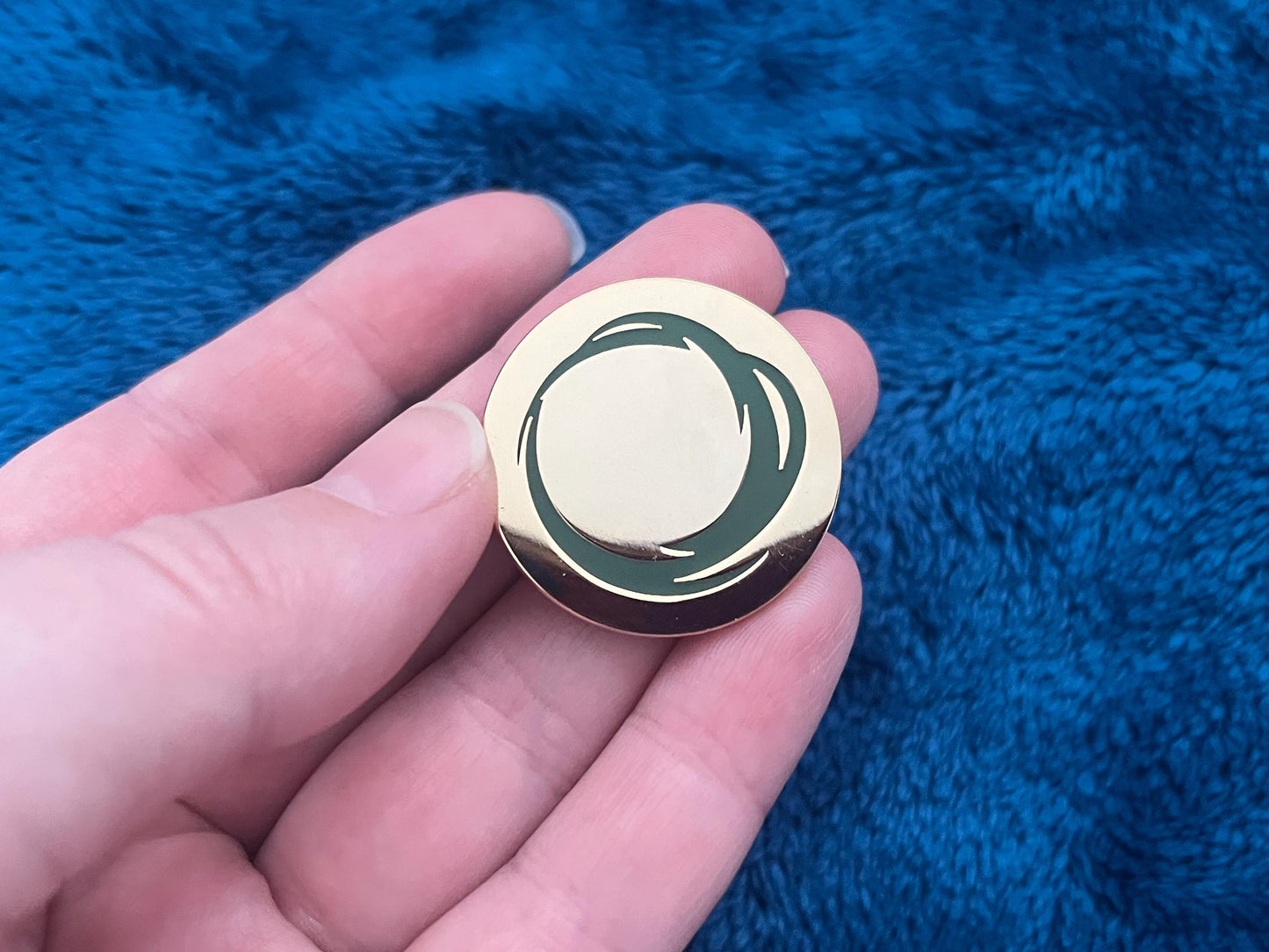 House Va'ruun Hard Enamel Pin