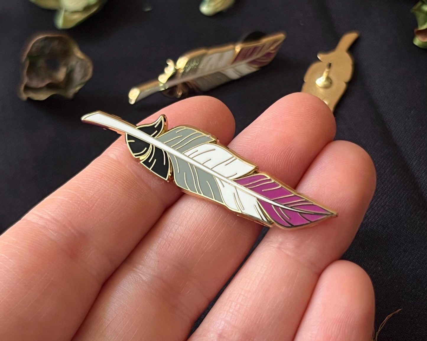 Asexual/Demisexual Feather Flag pin